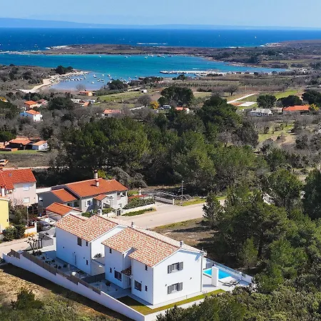 500 Meter Zum Mit Privatpool, Meerblick, Klima, Wlan 펜션 *